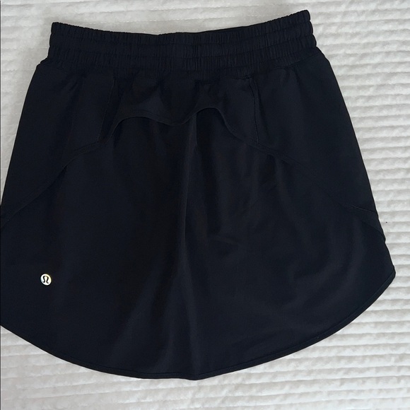 Lululemon Hottie Hot Hi-Rise Skort - Picture 3 of 5